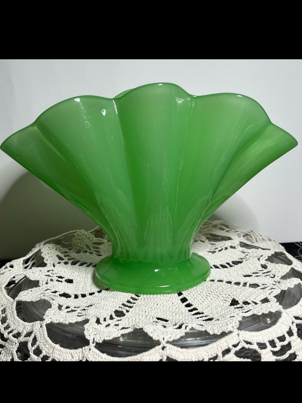 Vintage FENTON Jade Green Satin Glass Fan Vase Urn Jadeite Style, 90 yrs old
